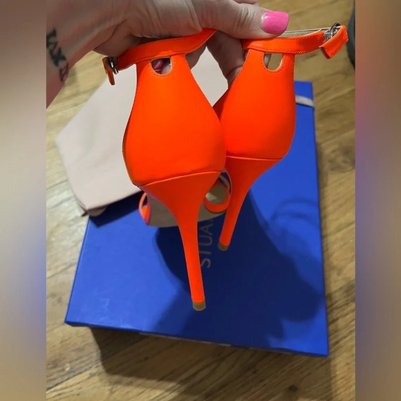 Stuart Weitzman Nudistcurve 100 Sandal in Orange Neon Blaze - Picture 10 of 11